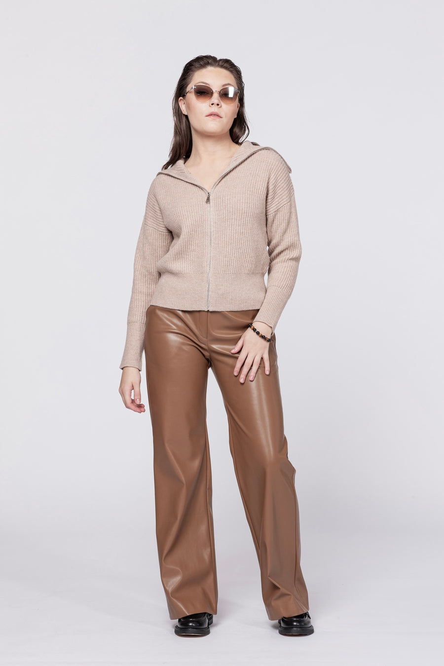 CARDIGAN/beige  8879 MEGZTUKAS