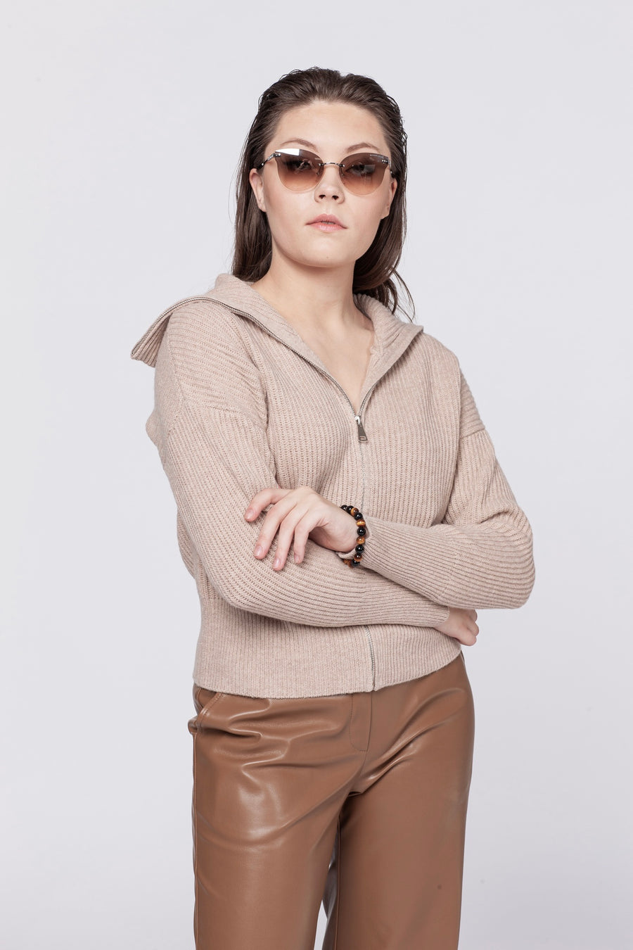 CARDIGAN/beige  8879 MEGZTUKAS