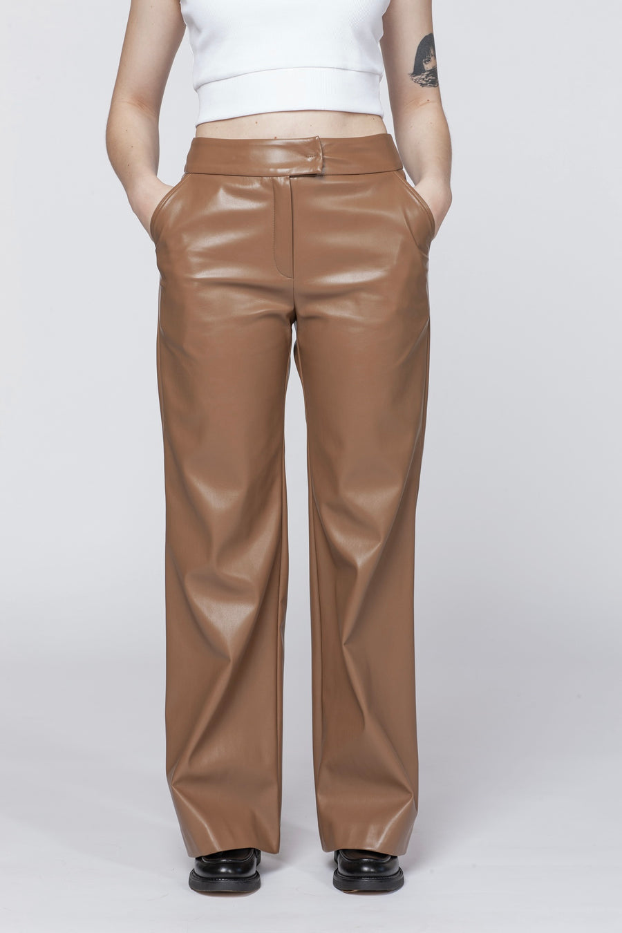 PANTALONI CANNELLA in pelle di cammello